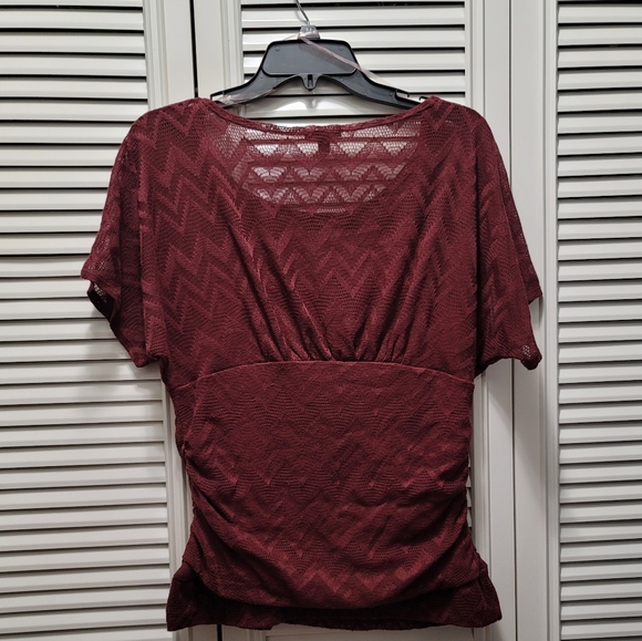 Top - Picture 2 of 2